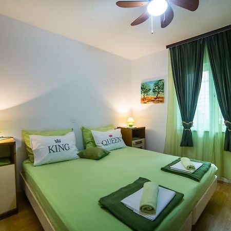 Apartments Stinice Gradac  Exterior photo